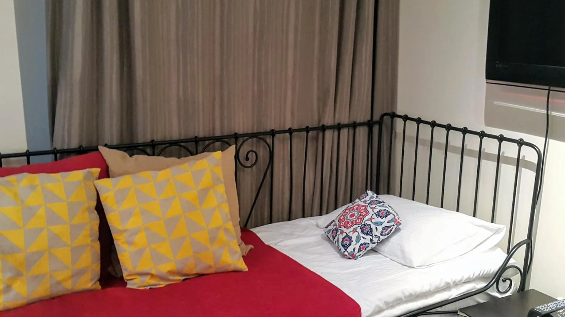 Spacious Balcony Duplex Sultanahmet - Aslan Apartments Estambul